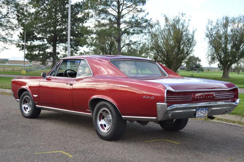 Pontiac-Gto-1966-Burgundy-15