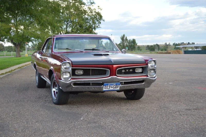 Pontiac-Gto-1966-Burgundy-6