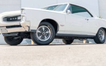 Pontiac-Gto-1966-White-6