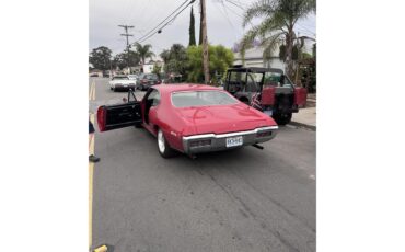 Pontiac-Gto-1968-Red-Black-3