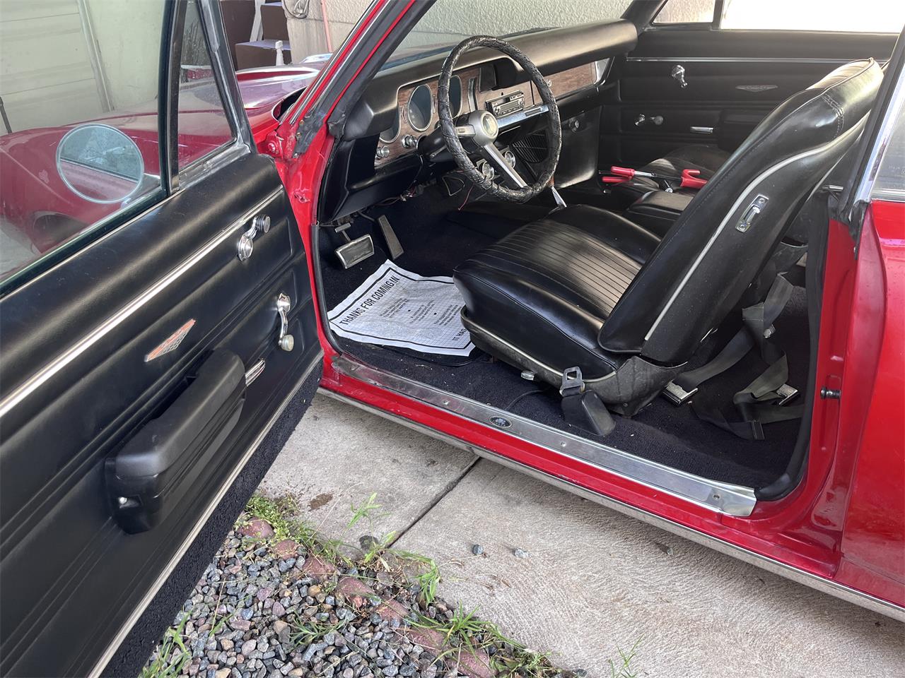 Pontiac-Gto-1968-Red-Black-4