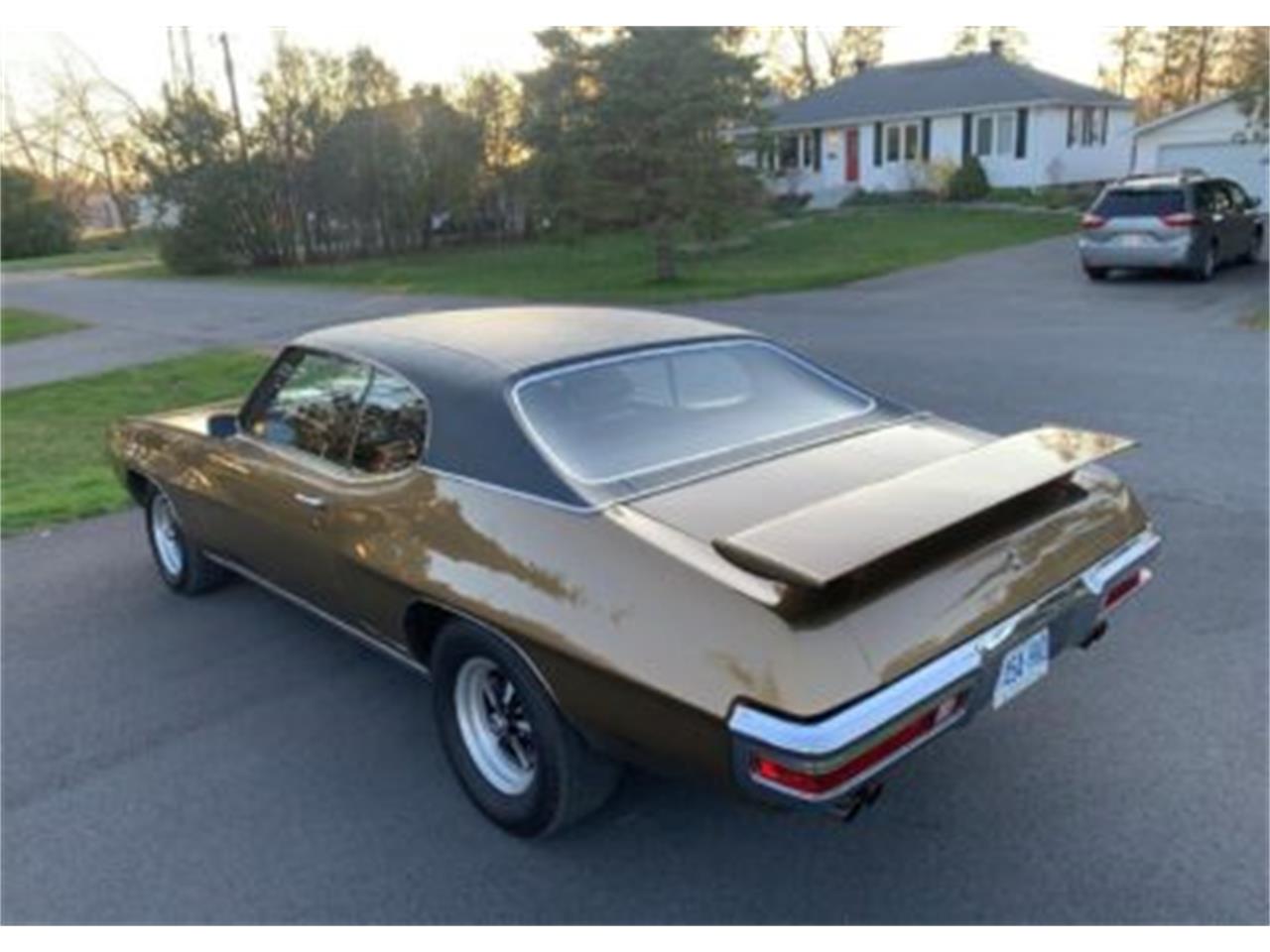 Pontiac-Gto-1970-Granada-Gold-Brown-11