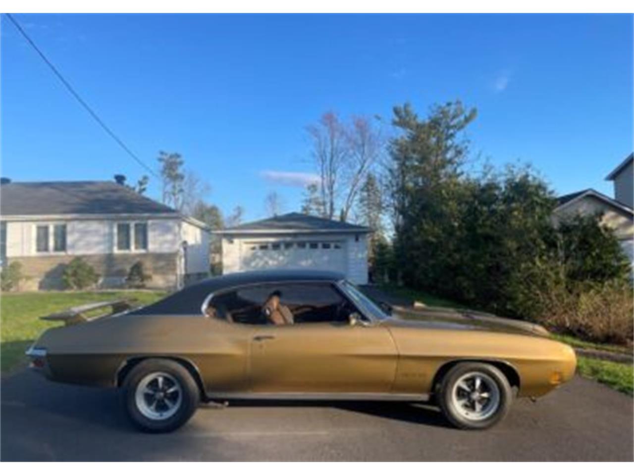 Pontiac-Gto-1970-Granada-Gold-Brown-2