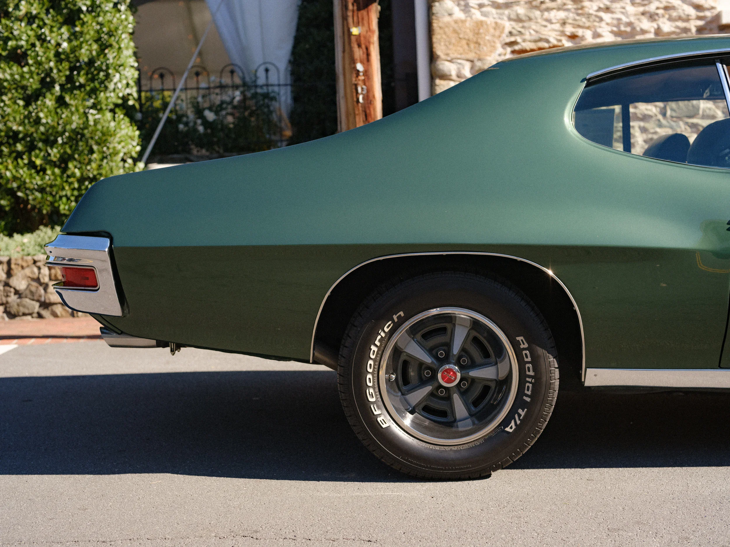 Pontiac-Gto-1970-Green-Green-48