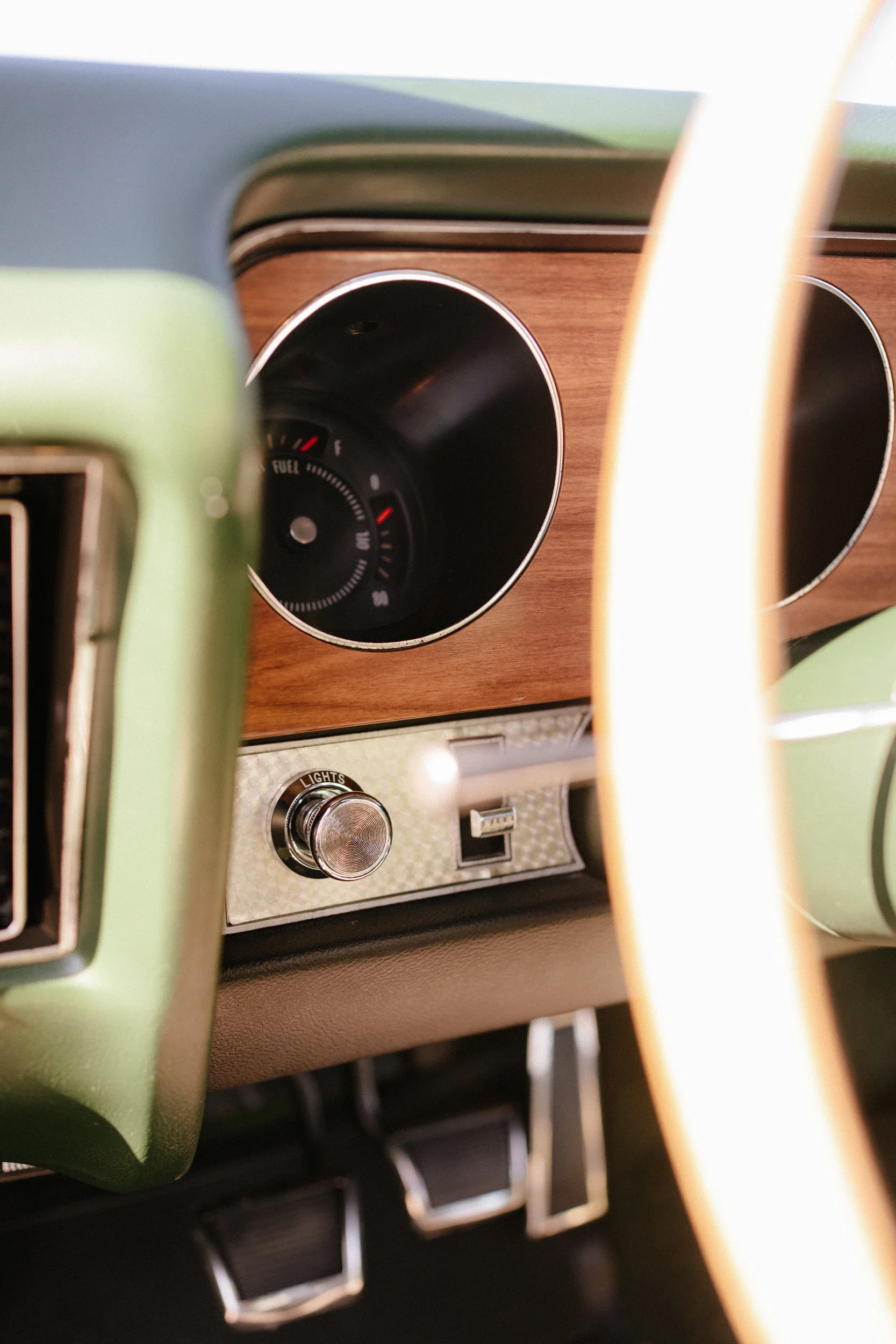 Pontiac-Gto-1970-Green-Green-53
