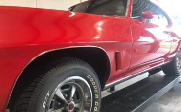 Pontiac-Gto-1972-Red-Black-3