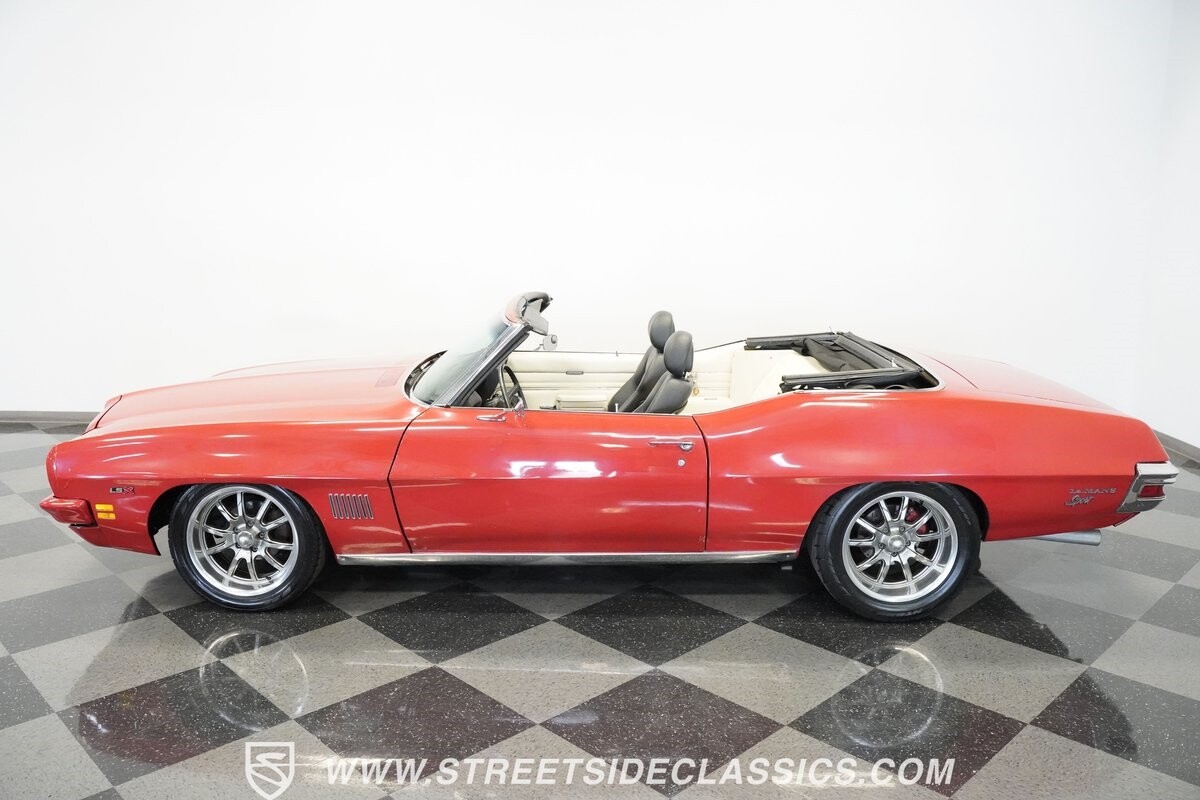 Pontiac-Le-Mans-1971-Convertible-9