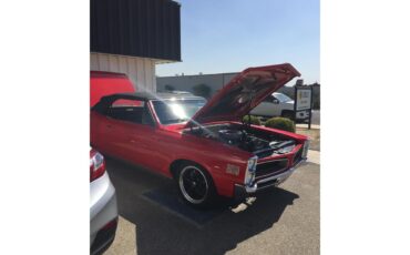 Pontiac-Lemans-1966-Red-Black-13