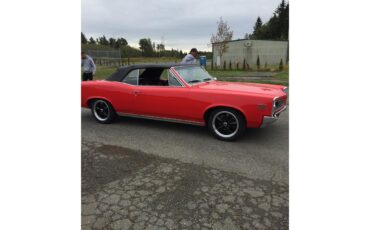 Pontiac-Lemans-1966-Red-Black-7