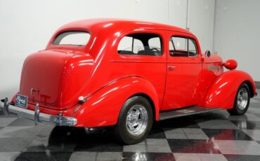 Pontiac-Master-Six-1936-Sedan-11