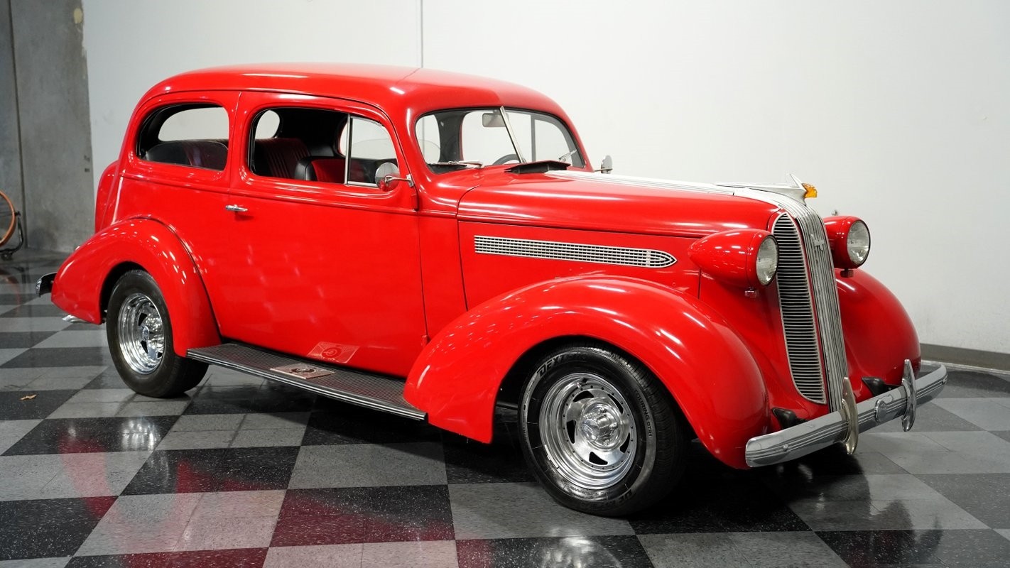 Pontiac-Master-Six-1936-Sedan-13