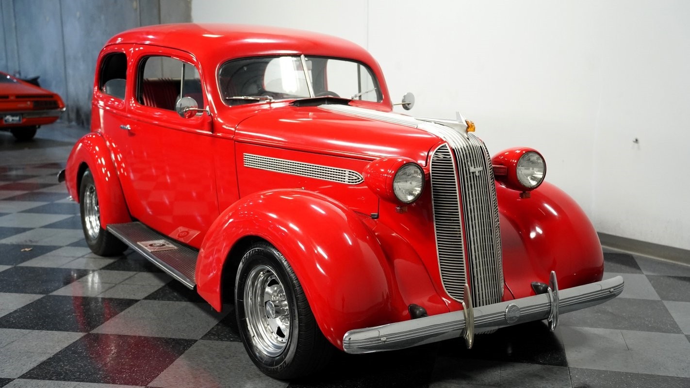 Pontiac-Master-Six-1936-Sedan-14