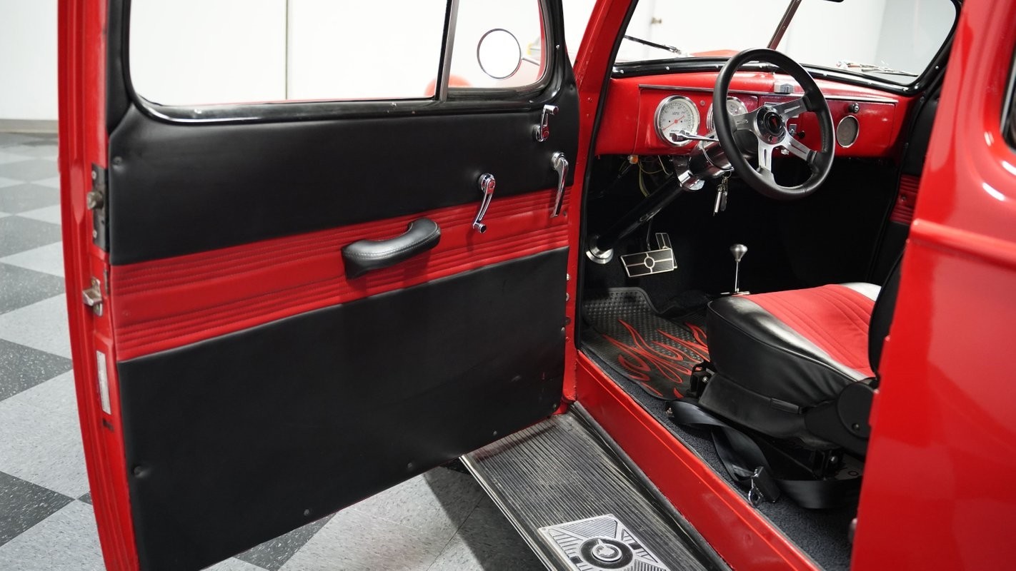 Pontiac-Master-Six-1936-Sedan-29