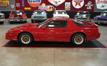 Pontiac-Other-1987-Red-Gray-15