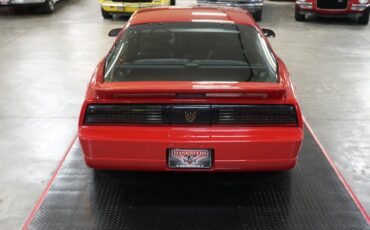 Pontiac-Other-1987-Red-Gray-17