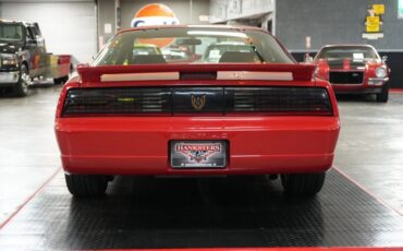 Pontiac-Other-1987-Red-Gray-20