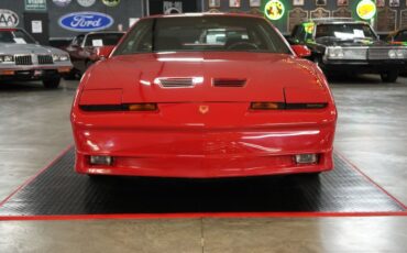 Pontiac-Other-1987-Red-Gray-30