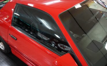 Pontiac-Other-1987-Red-Gray-42