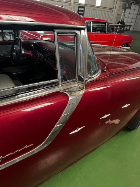 Pontiac-Other-pontiac-models-1955-Burgundy-Gray-24