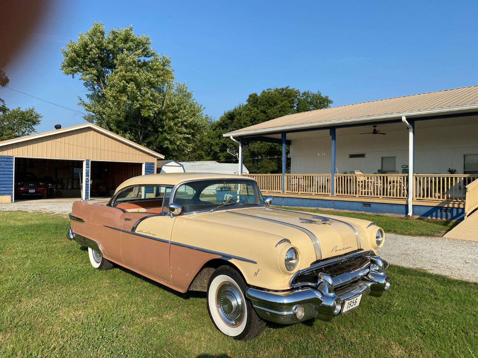 Pontiac-STAR-CHIEF-2DR-HT-1956-Coupe-12