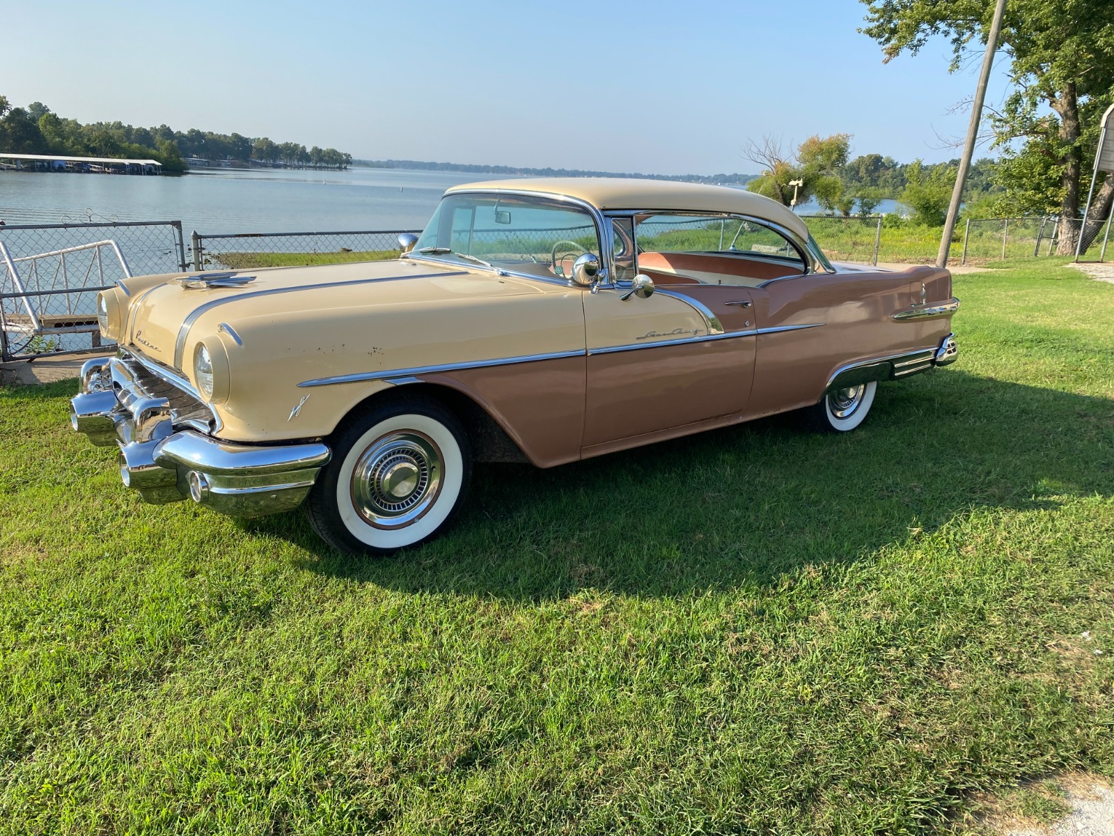 Pontiac-STAR-CHIEF-2DR-HT-1956-Coupe-13