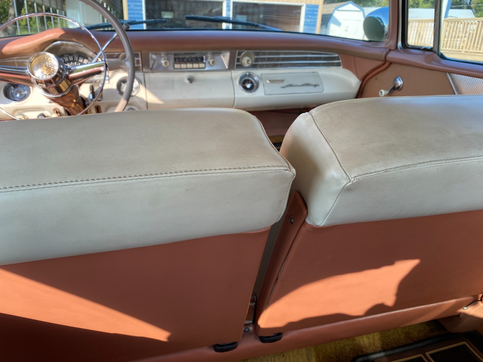 Pontiac-STAR-CHIEF-2DR-HT-1956-Coupe-14