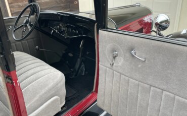 Pontiac-Series-401-1931-Burgundy-Gray-4