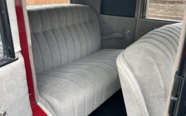 Pontiac-Series-401-1931-Burgundy-Gray-5