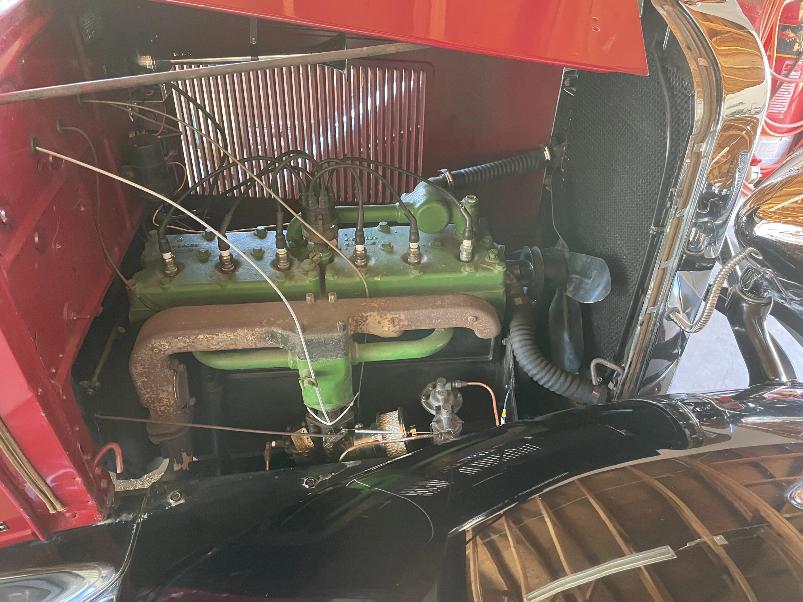 Pontiac-Series-401-1931-Burgundy-Gray-6