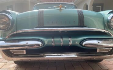 Pontiac-Star-chief-1955-Turquoise-with-cream-Turquoise-amp-white-22
