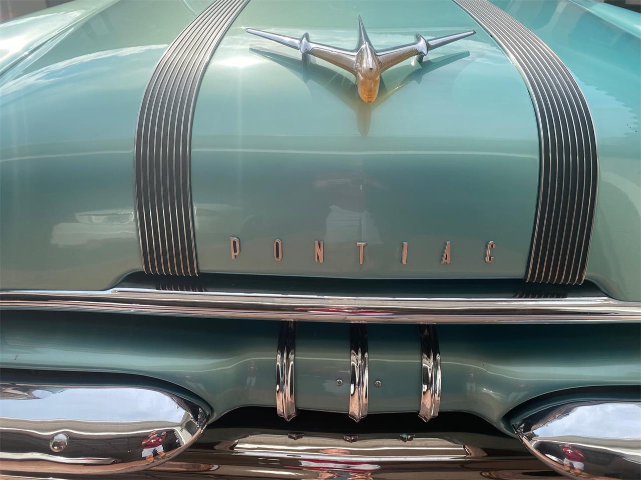 Pontiac-Star-chief-1955-Turquoise-with-cream-Turquoise-amp-white-24