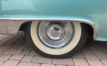 Pontiac-Star-chief-1955-Turquoise-with-cream-Turquoise-amp-white-34