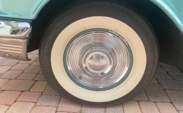 Pontiac-Star-chief-1955-Turquoise-with-cream-Turquoise-amp-white-4