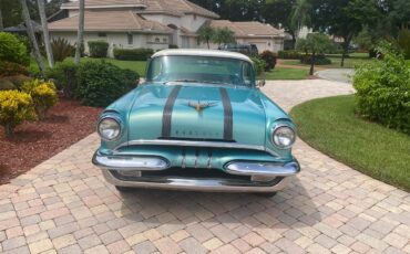 Pontiac-Star-chief-1955-Turquoise-with-cream-Turquoise-amp-white-6