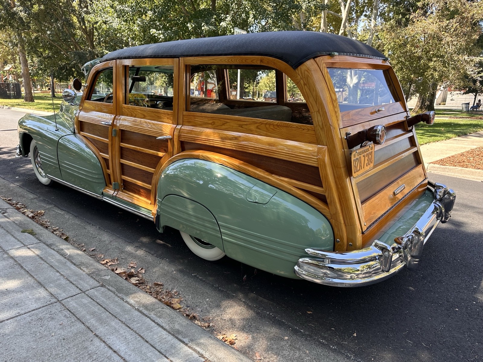 Pontiac-Streamliner-1947-3