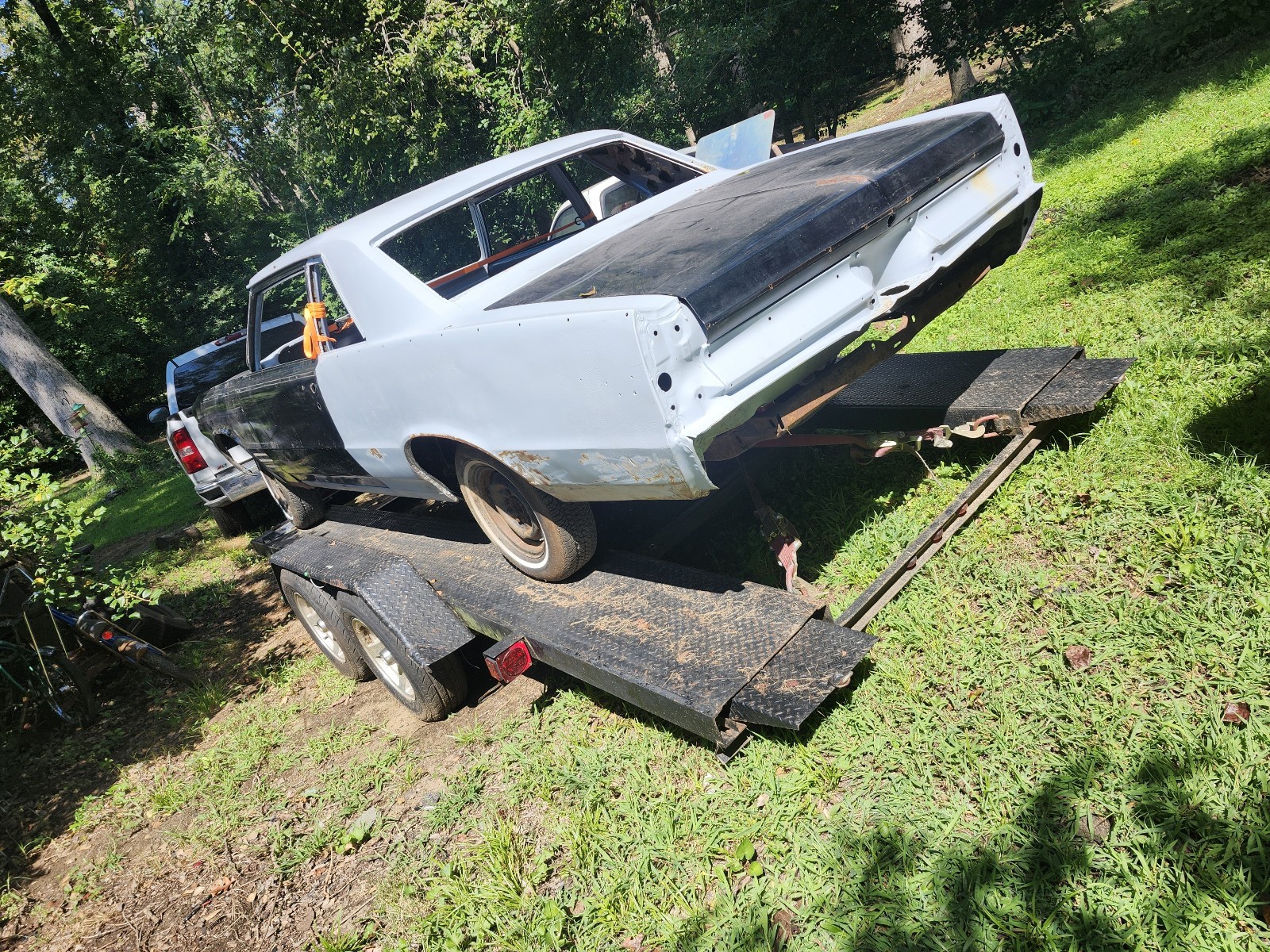 Pontiac-Tempest-1964-Sedan-18