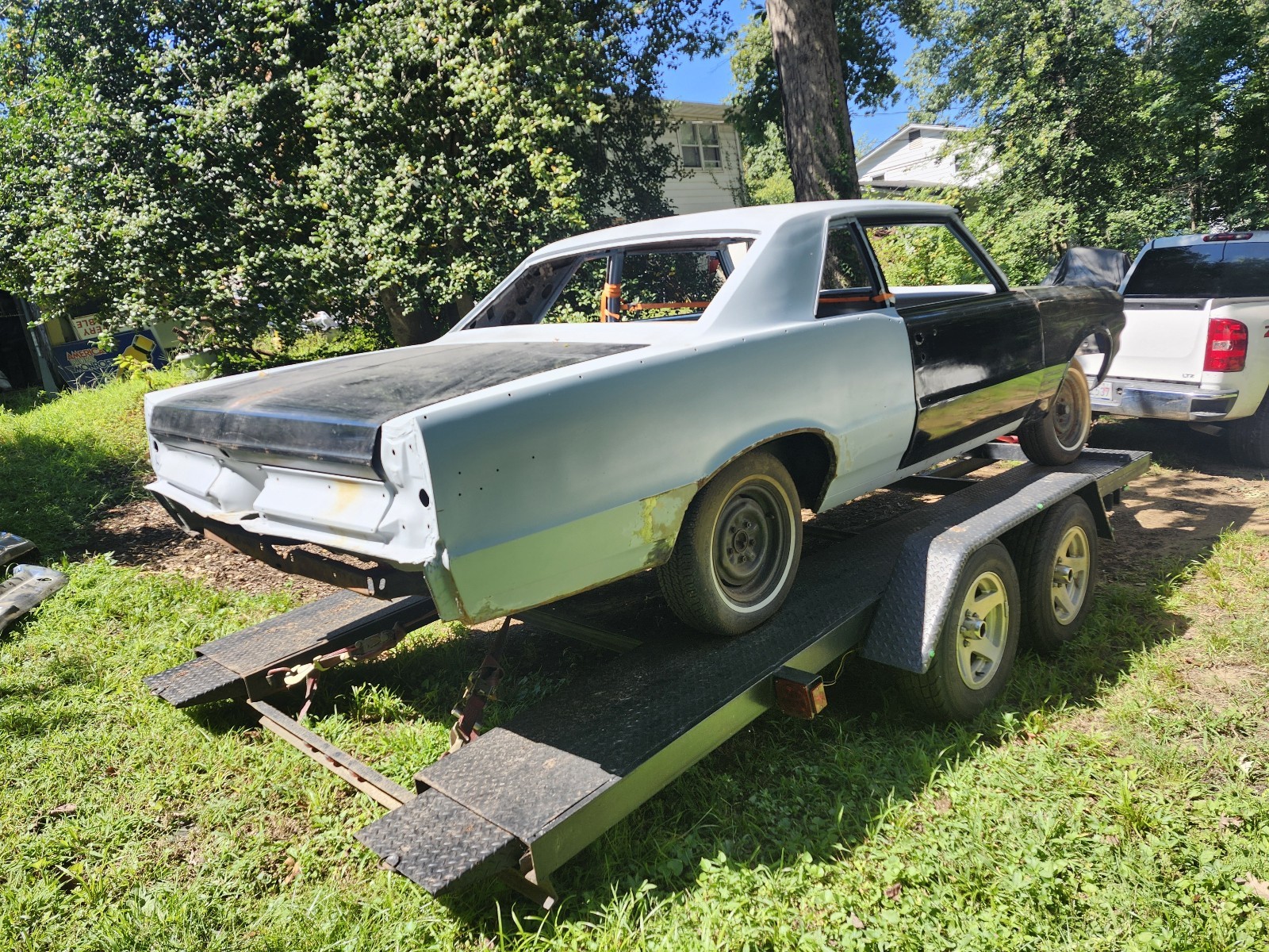 Pontiac-Tempest-1964-Sedan-3
