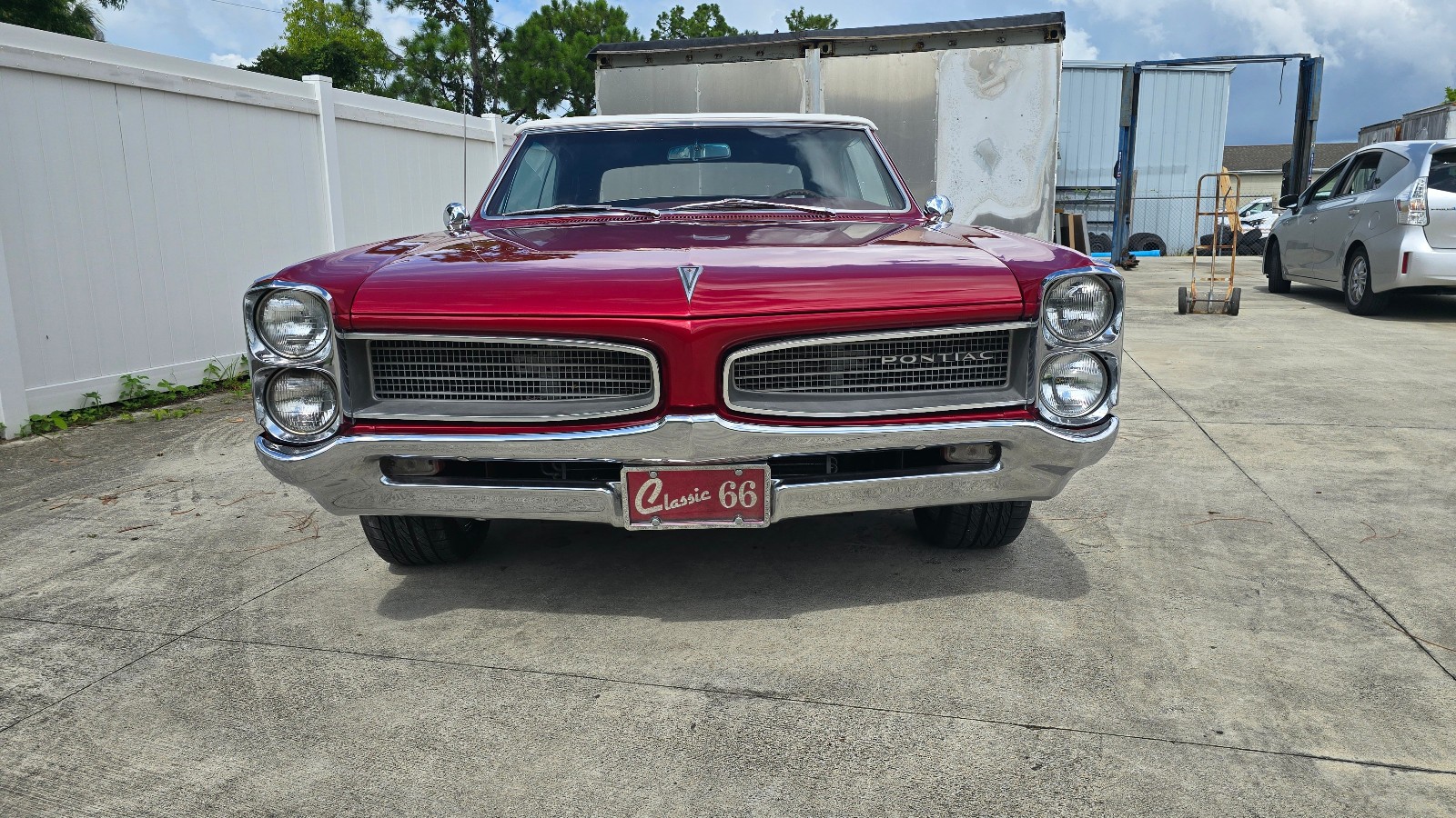 Pontiac-Tempest-1966-Convertible-1