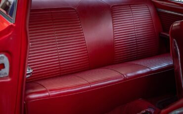Pontiac-Tempest-Le-Mans-Sport-Coupe-1963-2-Door-Coupe-34