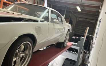 Pontiac-Trans-Am-1970-Coupe-15