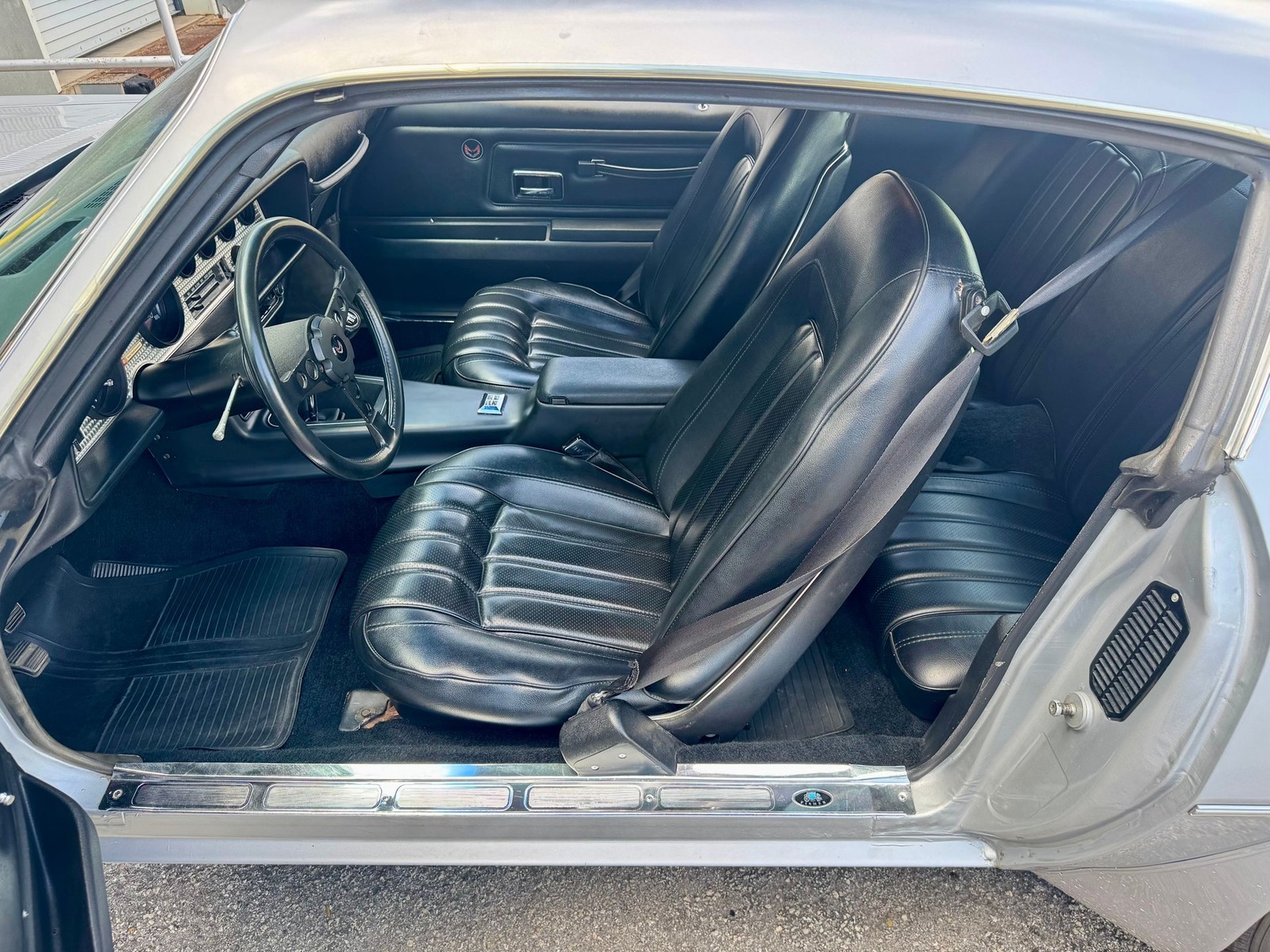 Pontiac-Trans-Am-1976-Coupe-3