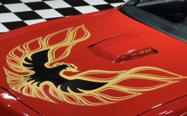 Pontiac-Trans-Am-1977-Coupe-10
