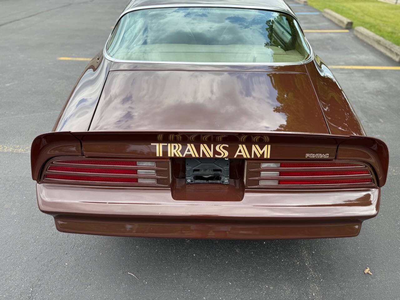 Pontiac-Trans-Am-1977-Coupe-16