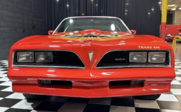 Pontiac-Trans-Am-1977-Coupe-19