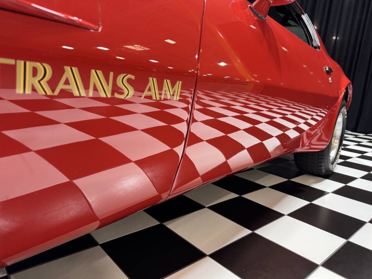 Pontiac-Trans-Am-1977-Coupe-22