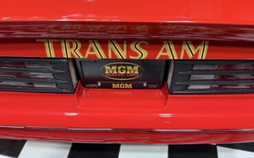 Pontiac-Trans-Am-1977-Coupe-28
