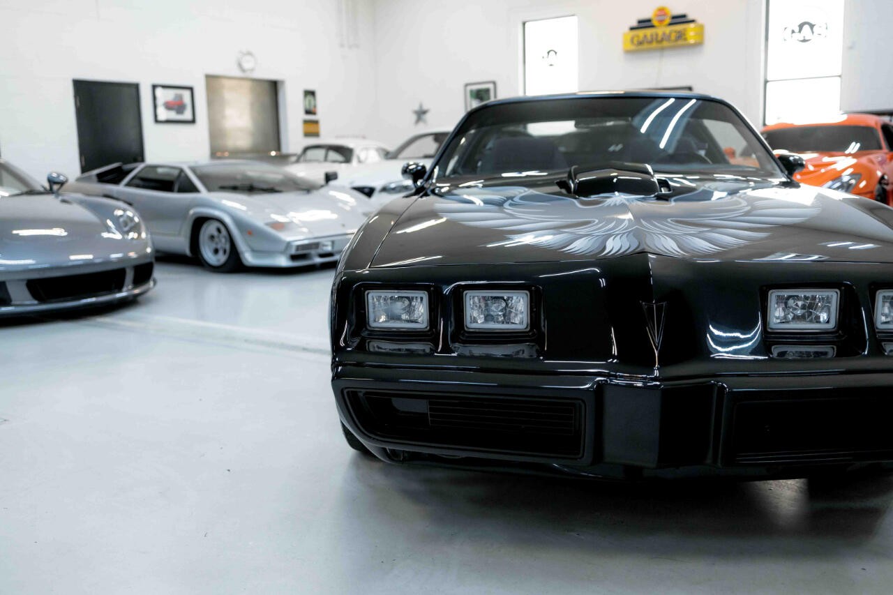 Pontiac-Trans-Am-1979-Coupe-24