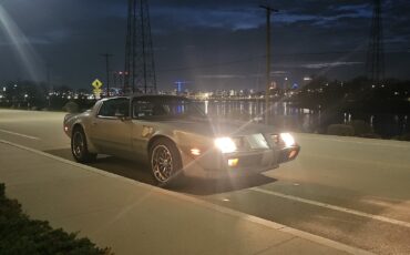 Pontiac-Trans-Am-1979-Coupe-4