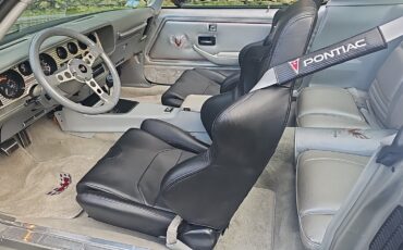 Pontiac-Trans-Am-1979-Coupe-8