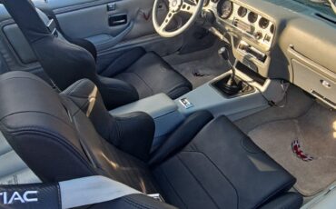 Pontiac-Trans-Am-1979-Coupe-9